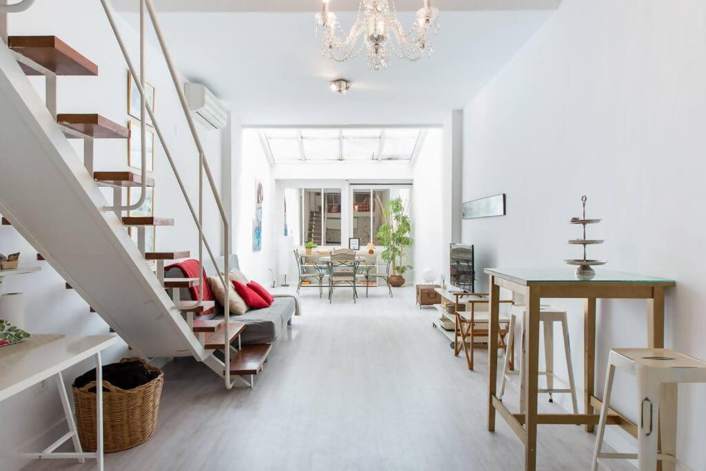 Apartamento Duplex Center Parking Netflix Amazon Video Sevilla Exterior foto