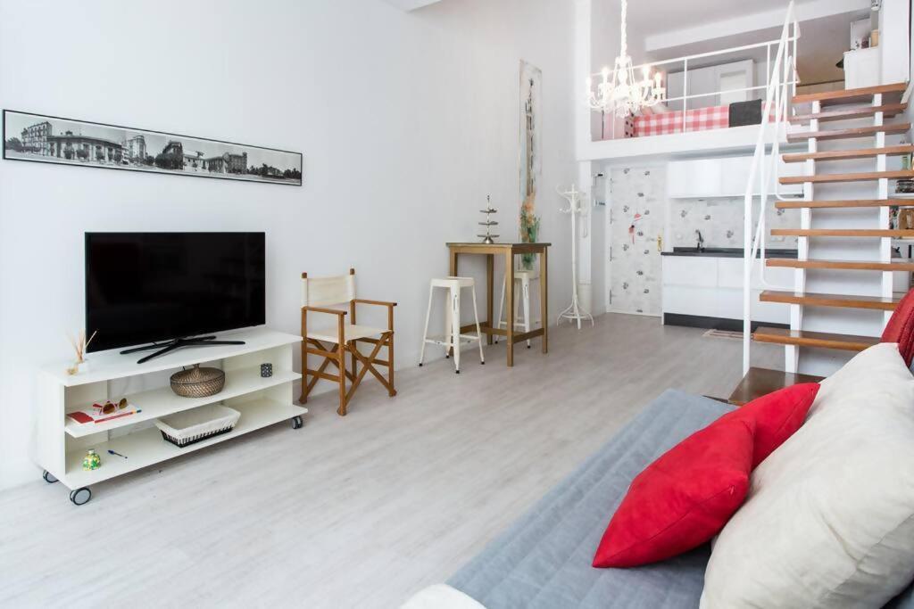 Apartamento Duplex Center Parking Netflix Amazon Video Sevilla Exterior foto